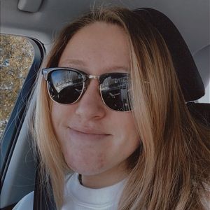 Meet your Posher, Bridget